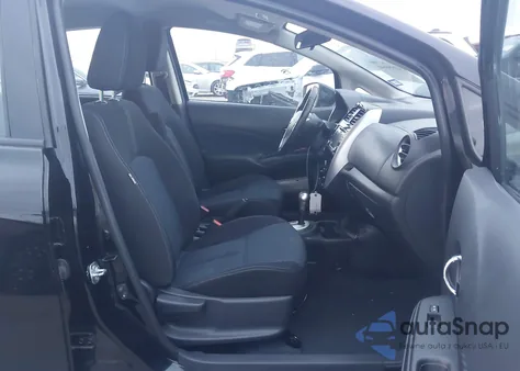 2018 Nissan Versa Note Sv z USA, uszkodzony, nr VIN 3N1CE2CP7JL352065